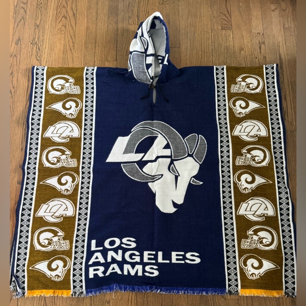 NEW Los Angeles Rams Hoodie Pancho From Ecuador - $55 (Firm)